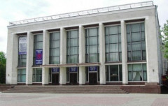 Черкаський академічний обласний український музично-драматичний театр імені Т. Г. Шевченка